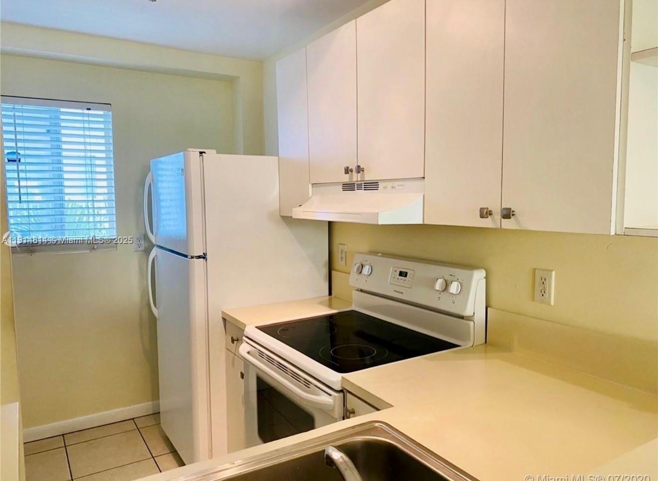 VERONA CONDO - Residential Lease