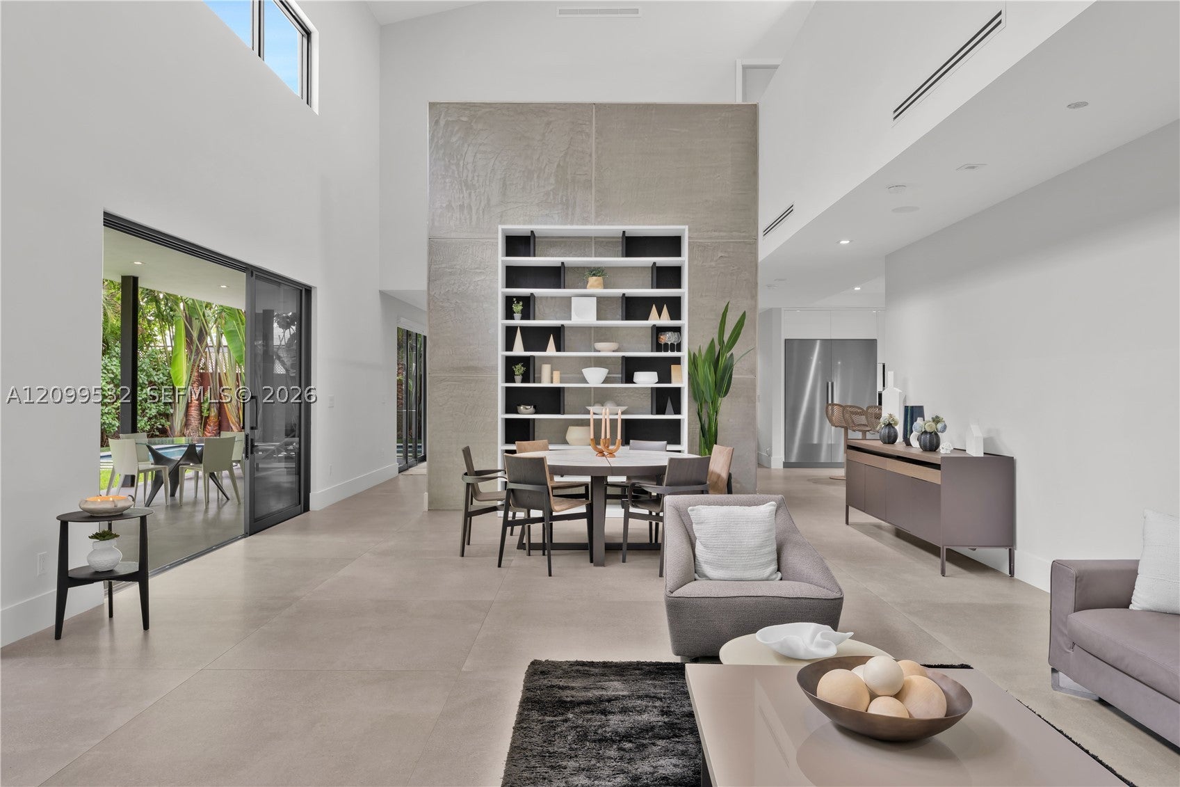10 Samana Dr