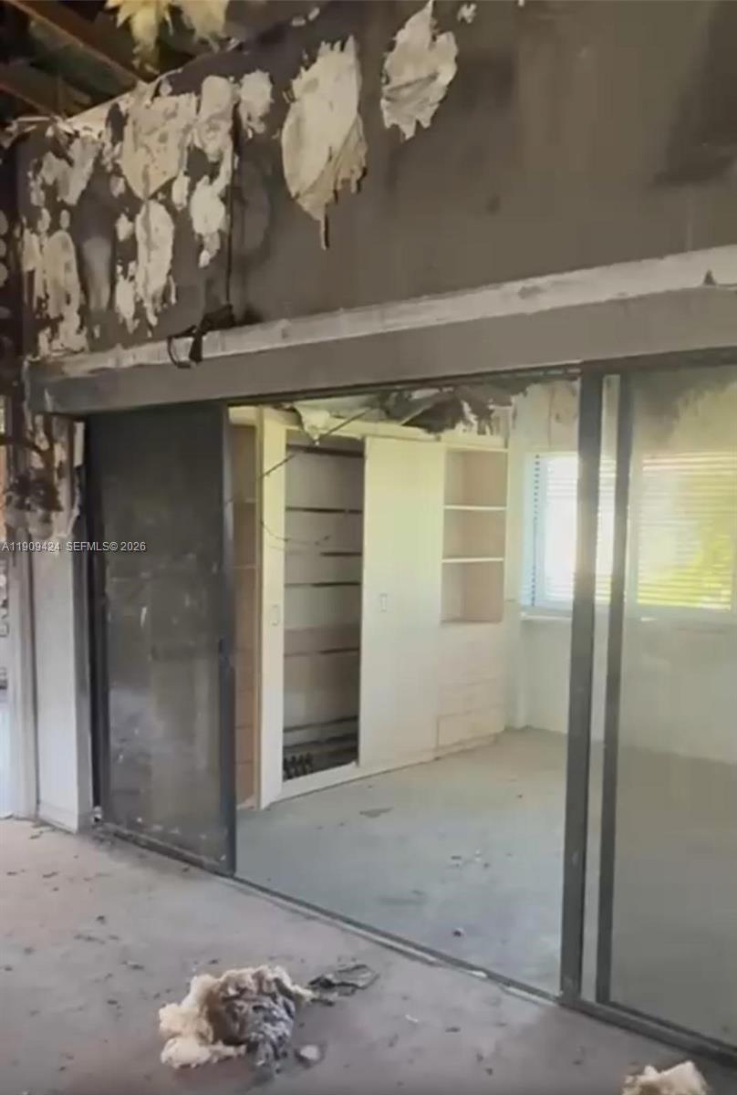 SABAL SPGS GOLF+RACQUET - Residential