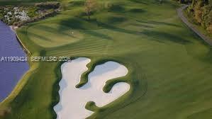 SABAL SPGS GOLF+RACQUET - Residential