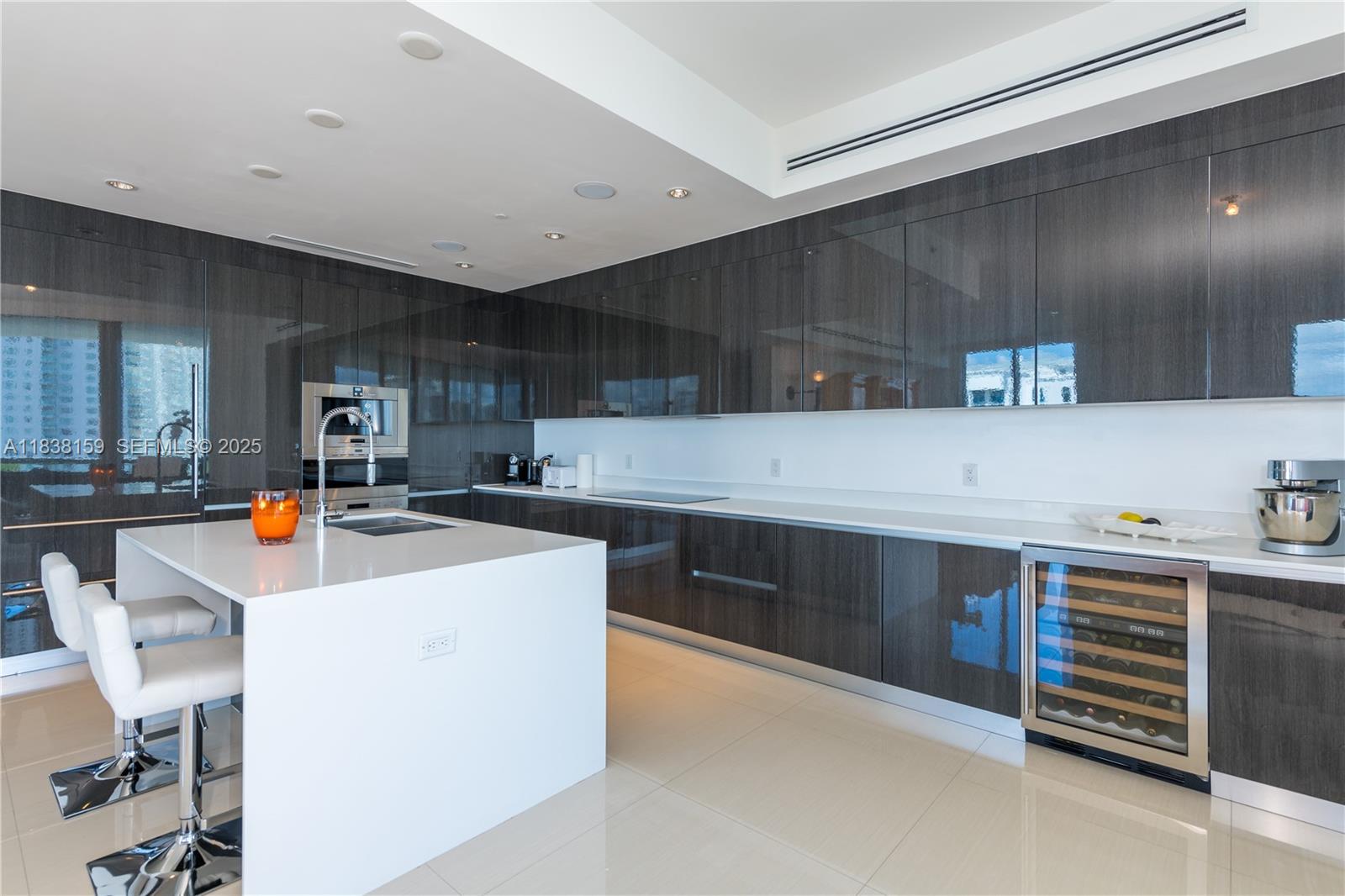 ECHO CONDO - Residential