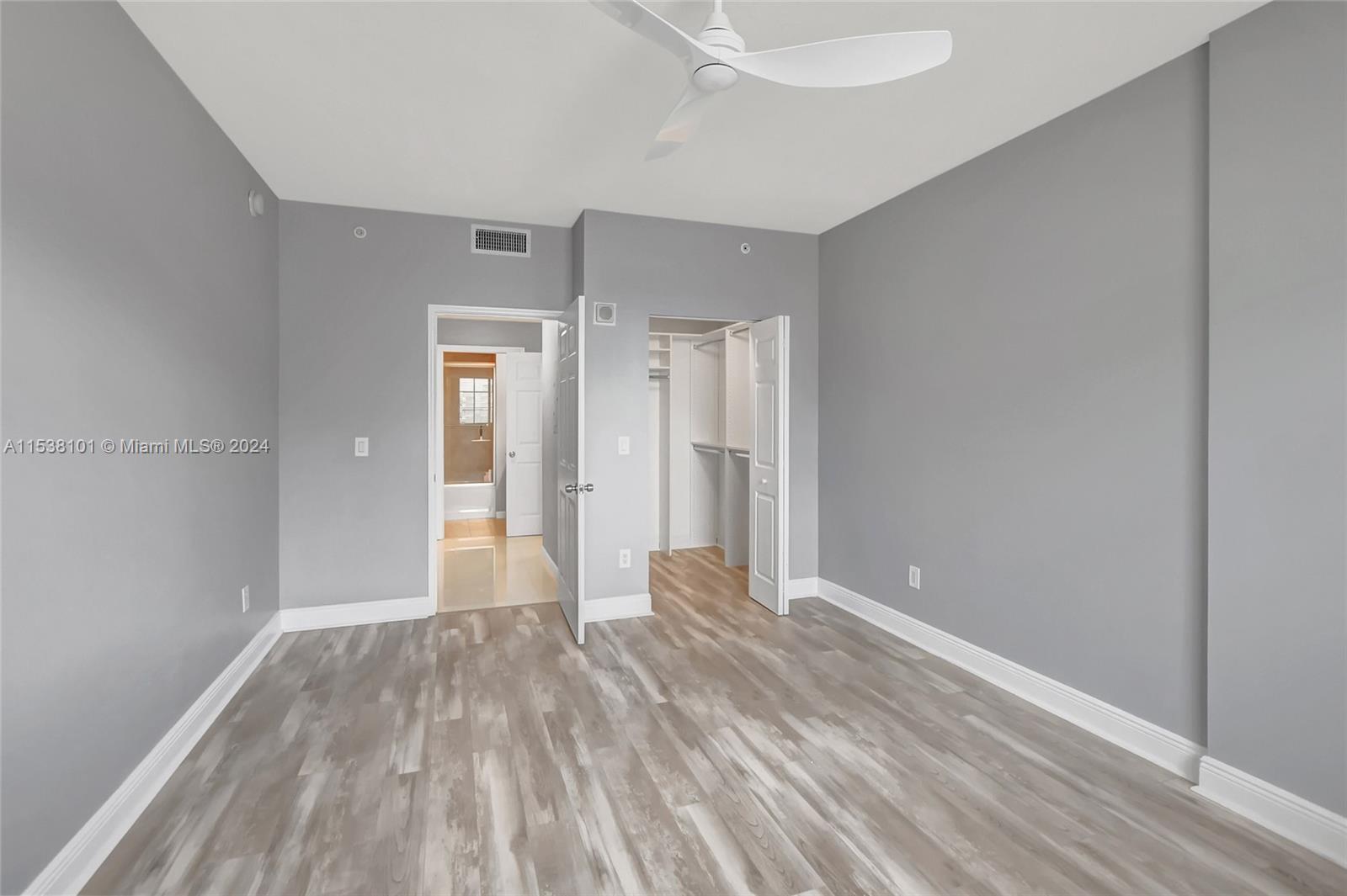 BOCA GRAND CONDO - Residential