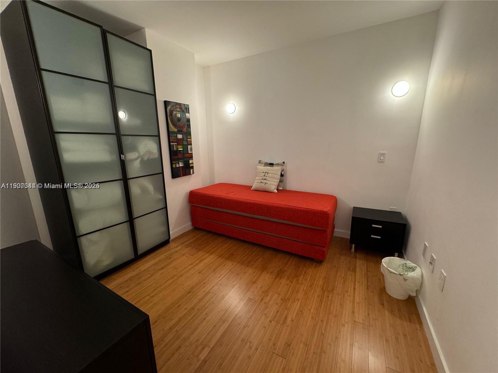 THE PARC AT TURNBERRY ISL - Residential Lease