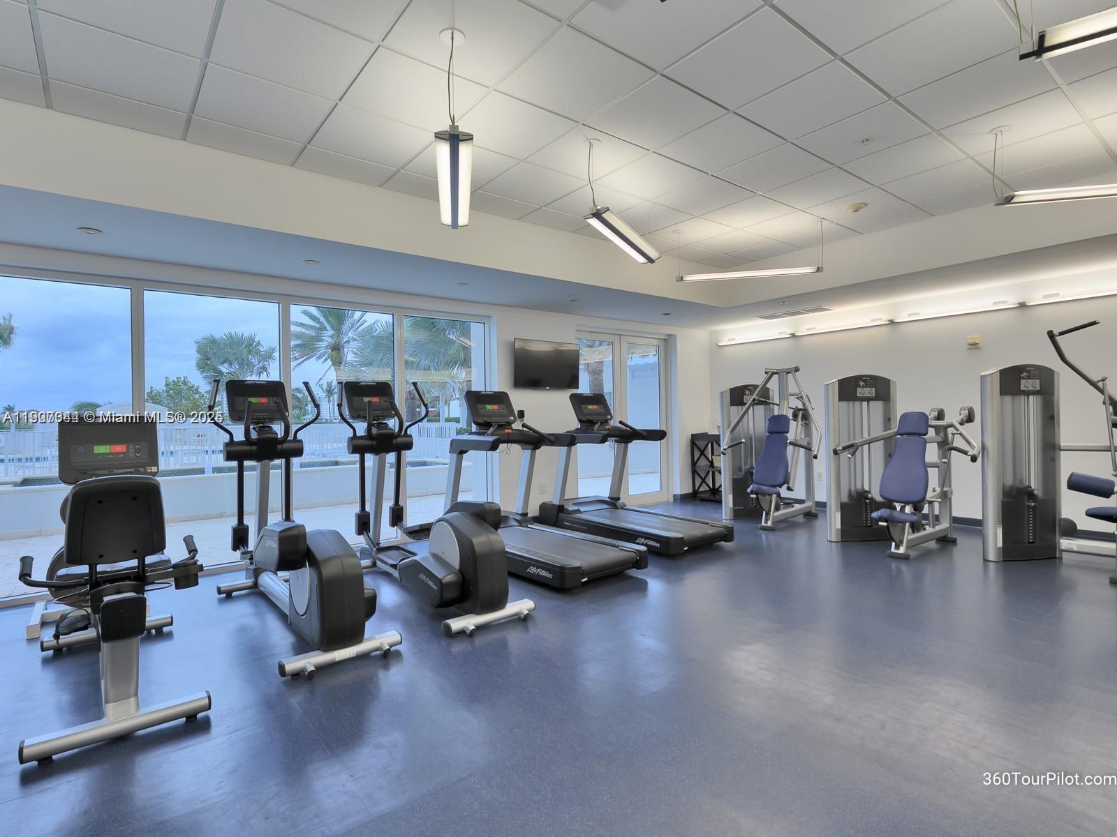 THE PARC AT TURNBERRY ISL - Residential Lease