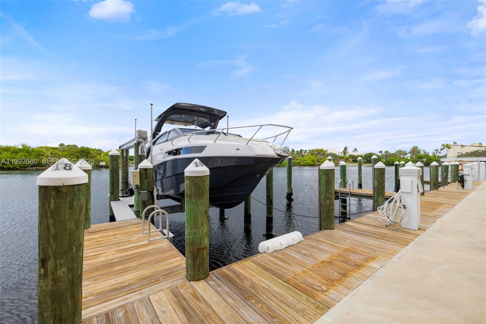 RIVA CONDOMINIUM - Residential