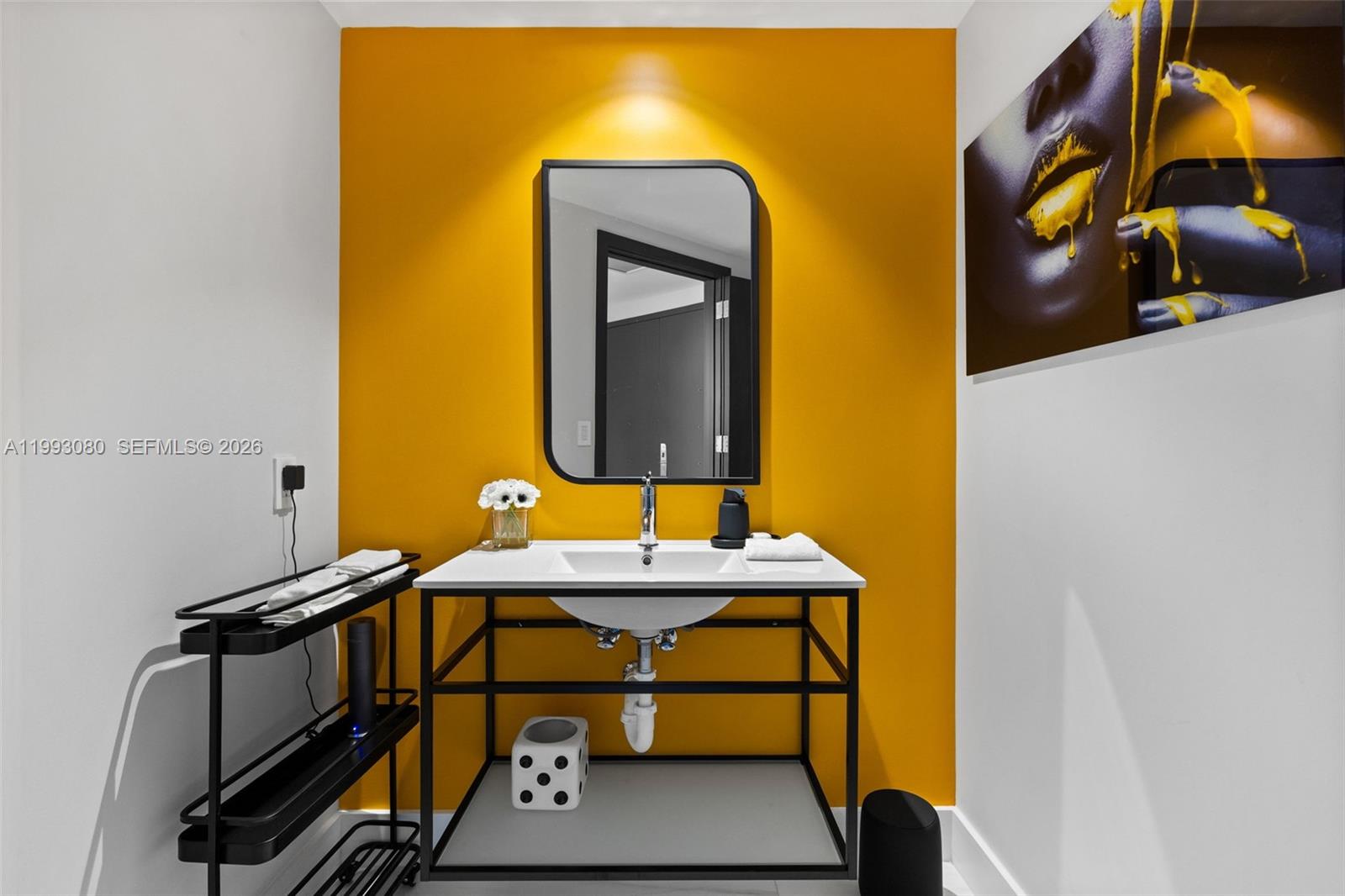 RIVA CONDOMINIUM - Residential