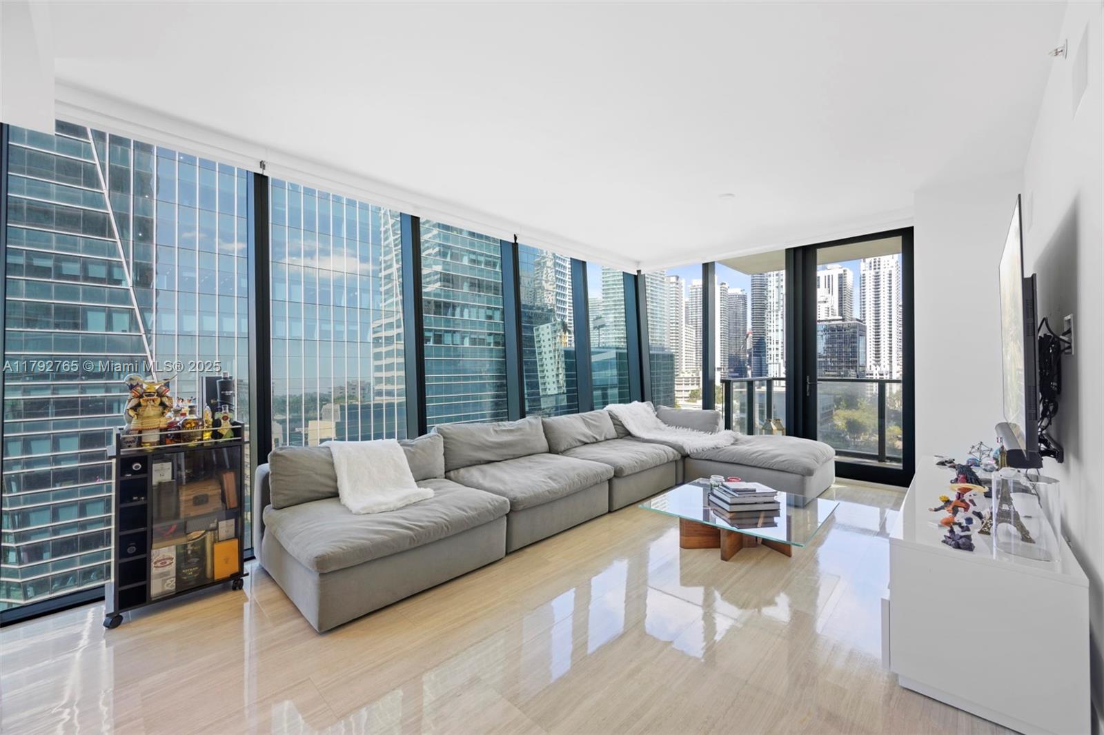 Rental Property at 1451 Brickell Ave 1106, Miami, Broward County, Florida - Bedrooms: 1 
Bathrooms: 2  - $5,500 MO.