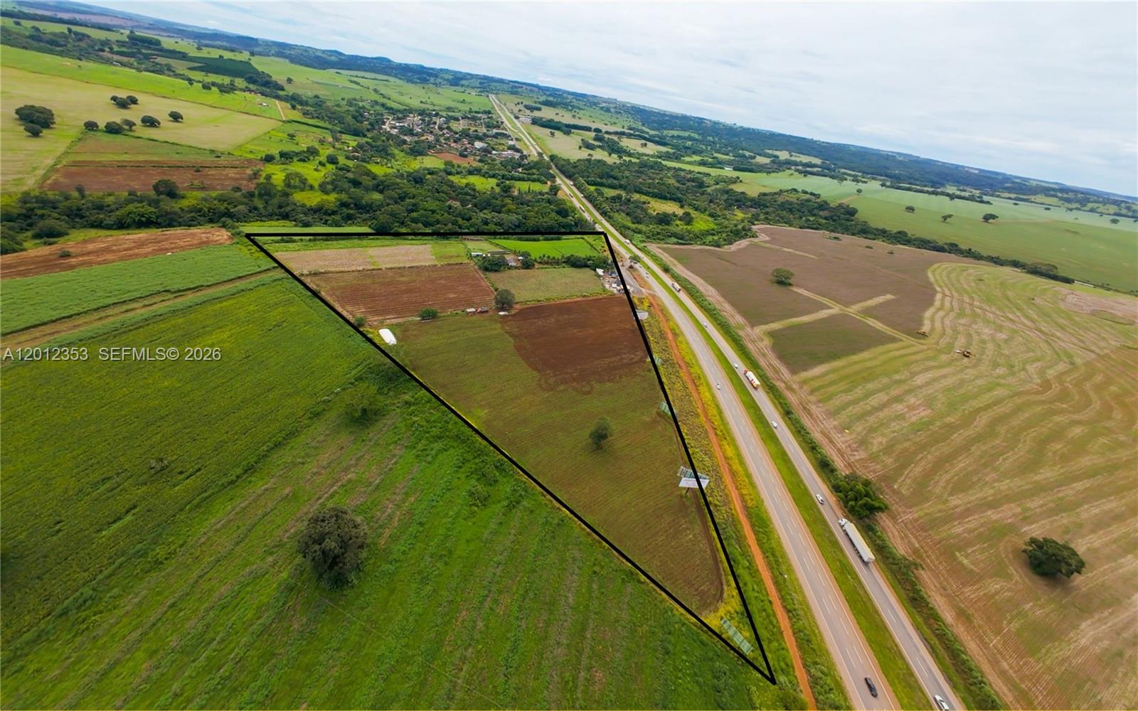 Highway BR153 - Land