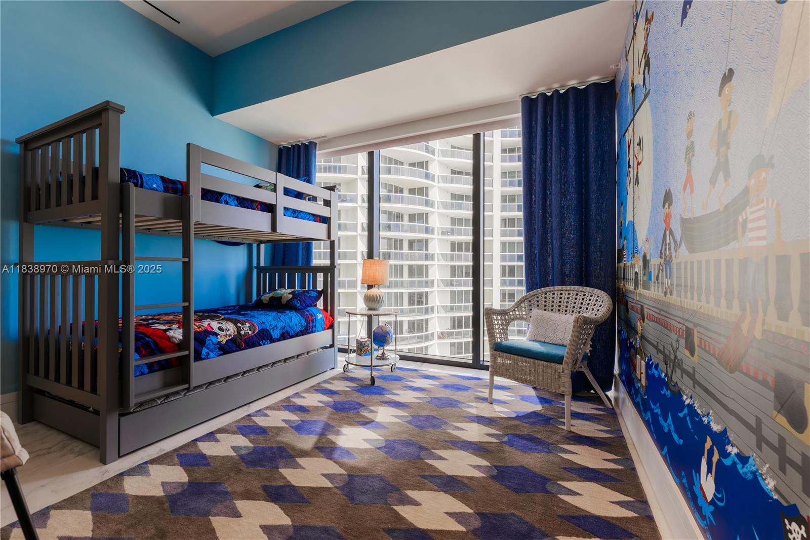 MUSE CONDO - Residential Lease