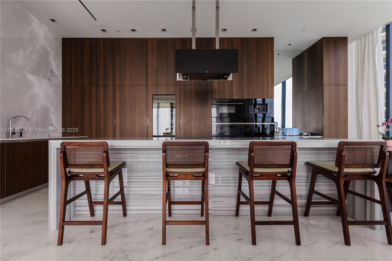 MUSE CONDO - Residential Lease