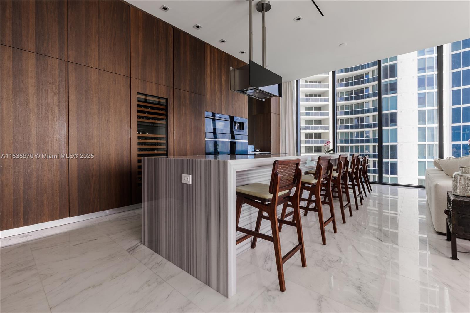 MUSE CONDO - Residential Lease