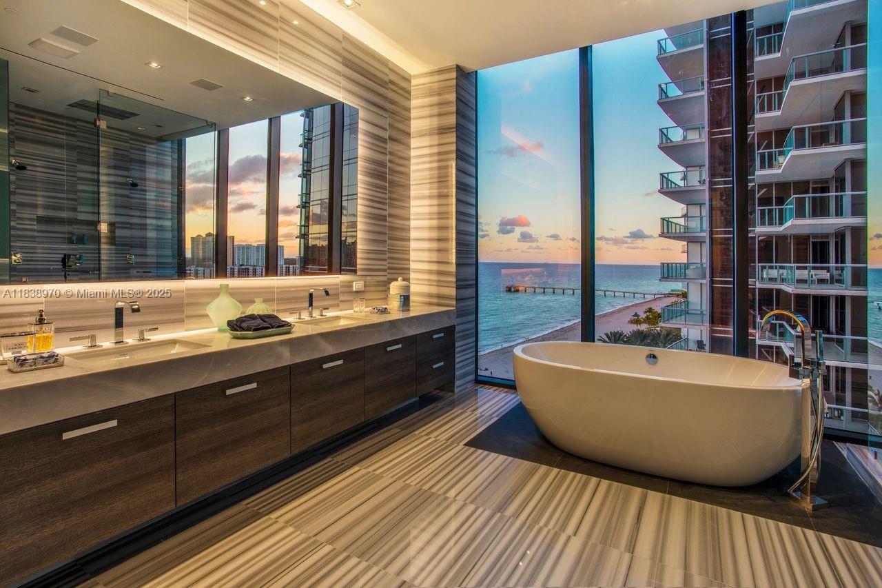 MUSE CONDO - Residential Lease