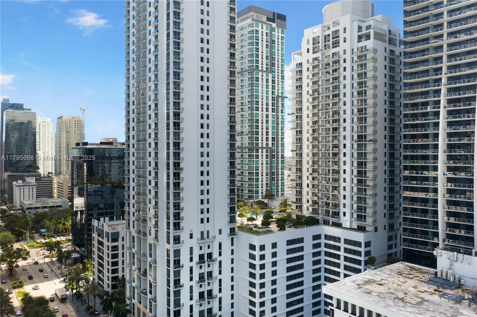 1060 BRICKELL CONDO - Residential