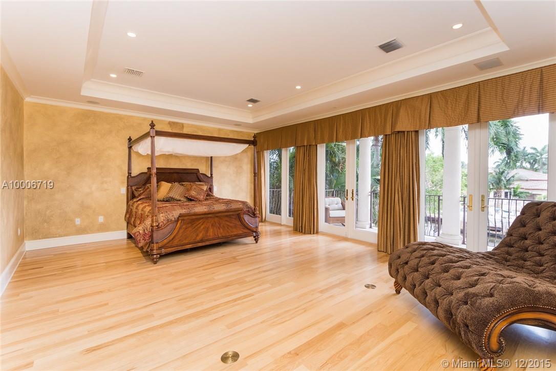 Golden Beach - Residential