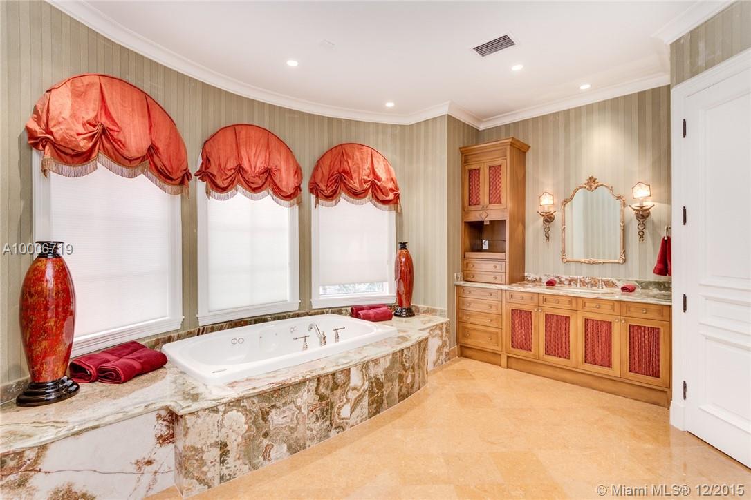 Golden Beach - Residential