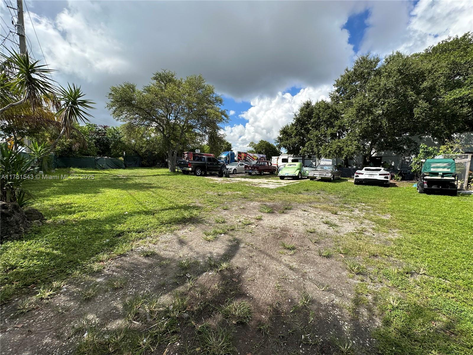 Prime Opportunity! This 3-Bay Industrial Warehouse offers approximately 2,375 square feet of versatile space on a 32,528 SF lot, zoned CC-City Center. Its strategic location near major highways, including I-95, ensures excellent accessibility for logistics and transportation needs. Proximity to local amenities enhances convenience for both employees and clients. This property is ideal for businesses seeking a well-positioned industrial space in South Florida.