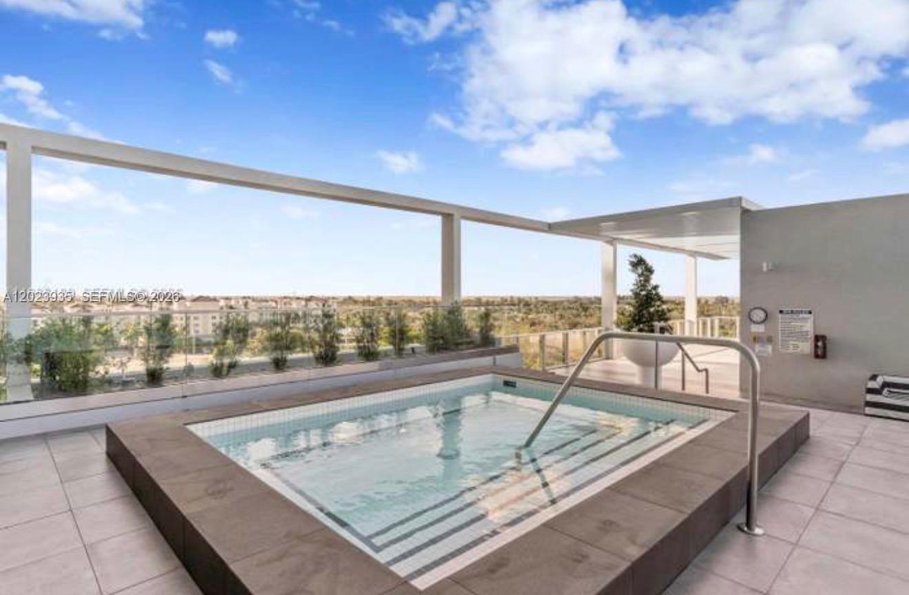 METROPICA NORTH TOWER ONE - Residential Lease