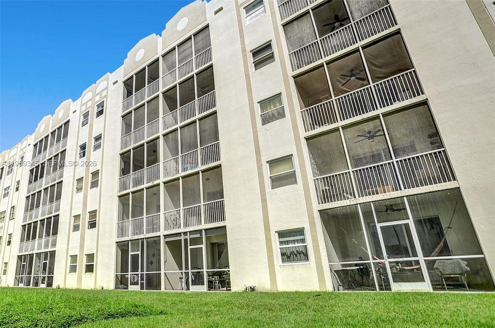 CAPTIVA CONDO A - Residential Lease