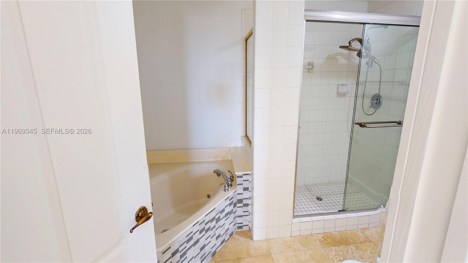 CAPTIVA CONDO A - Residential Lease