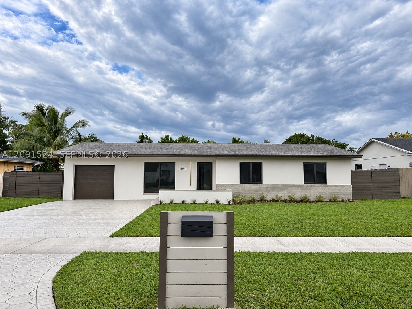15941 SW 104th Ct