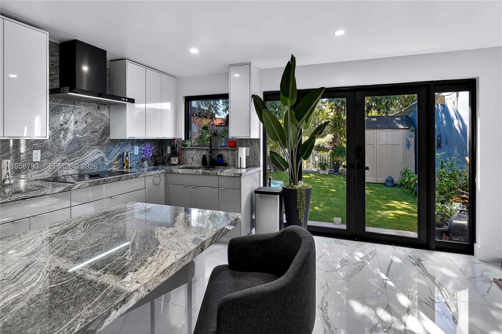 LAKE ORLEANS WEST 1ST ADD - Residential