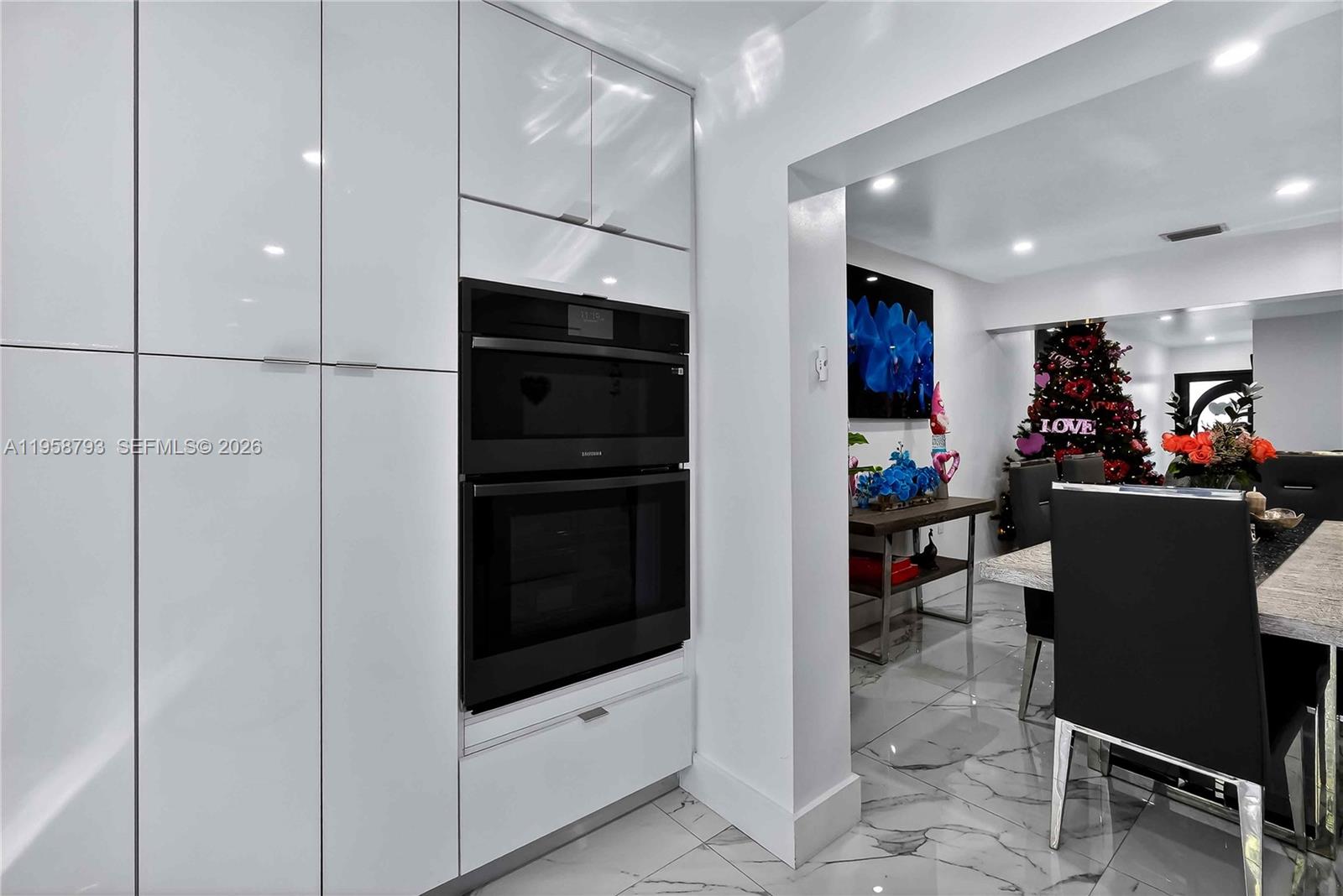 LAKE ORLEANS WEST 1ST ADD - Residential