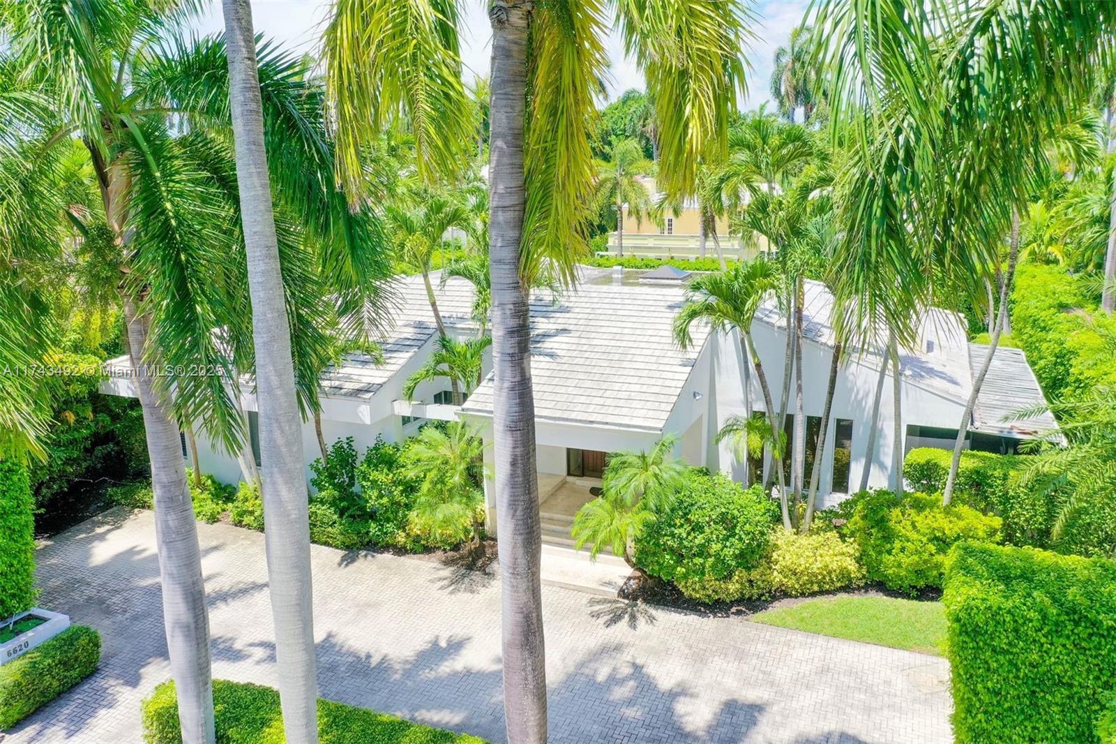 SUB OF LAGORCE ISLAND - Residential