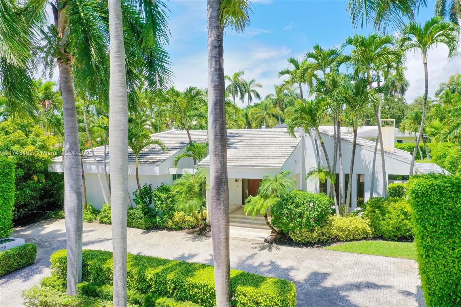 SUB OF LAGORCE ISLAND - Residential