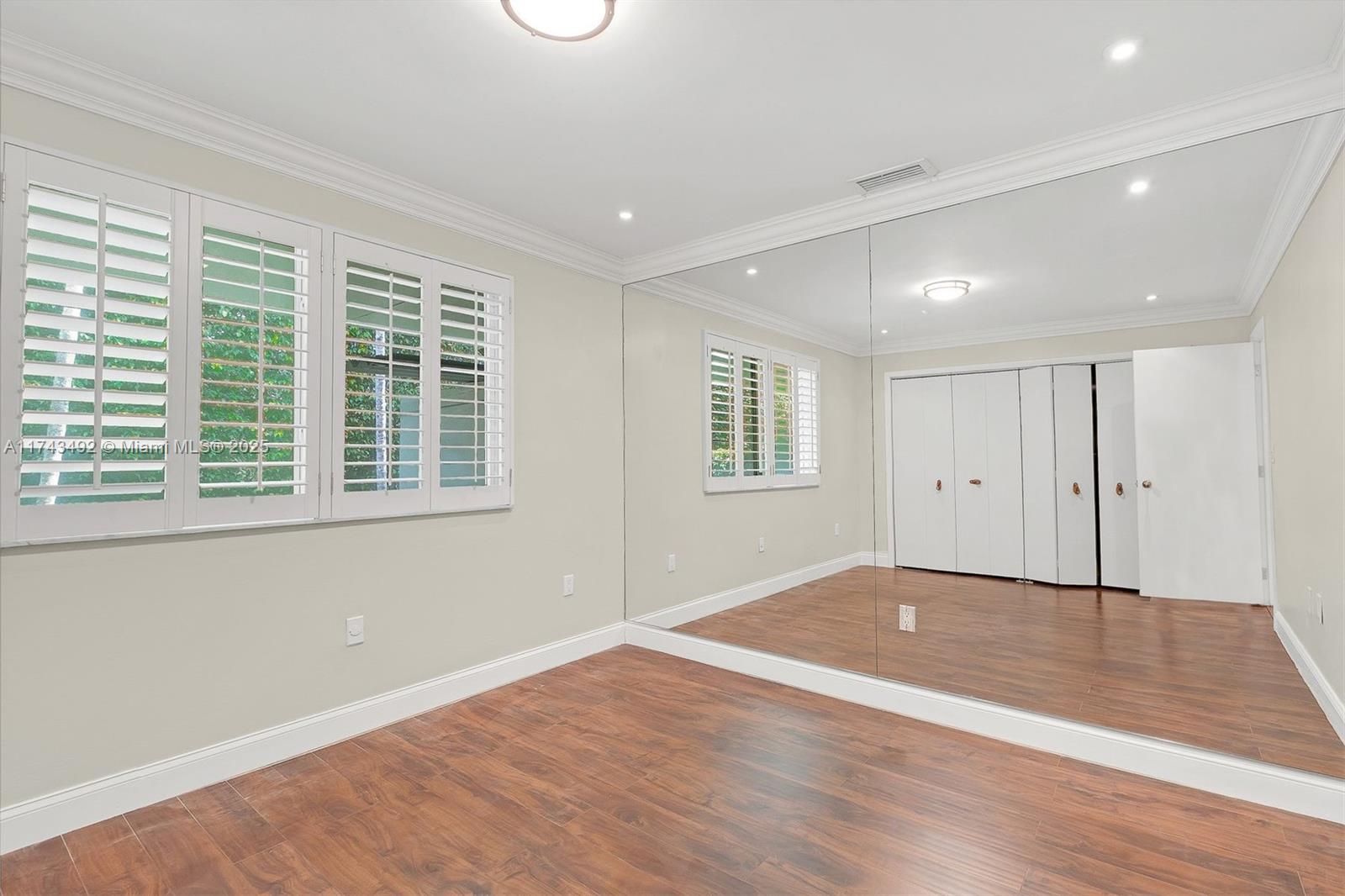 SUB OF LAGORCE ISLAND - Residential