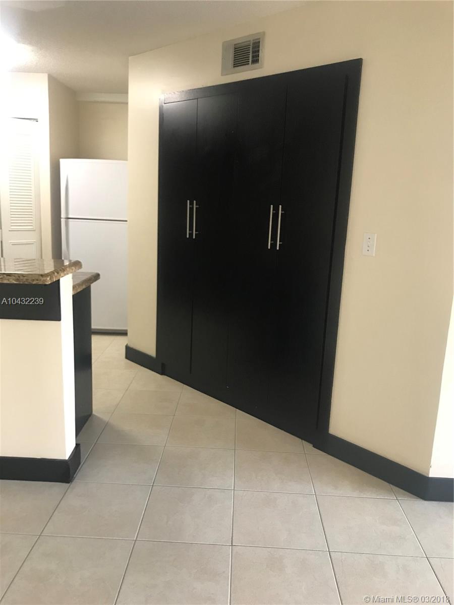 MEDITERRANEAN VILLAS COND - Residential Lease