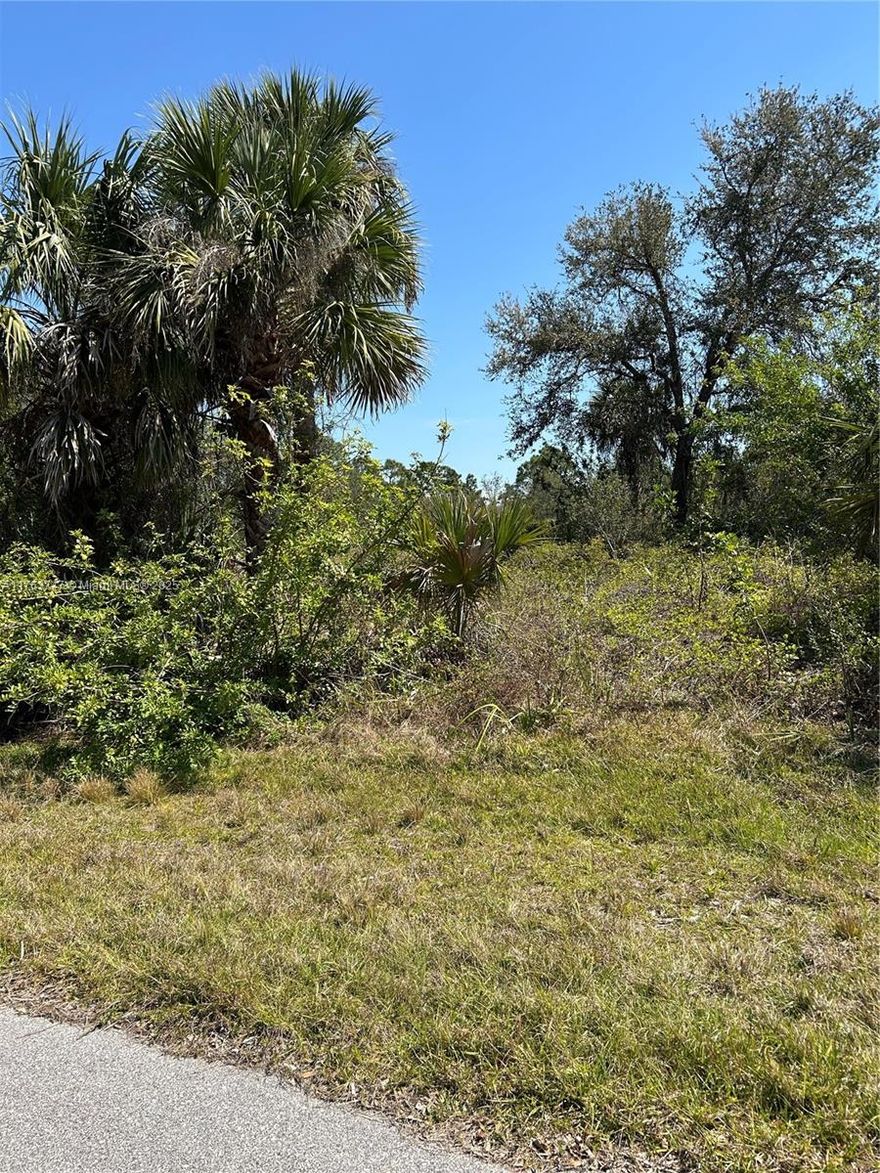 Escape to the serene charm of Port Charlotte with this prime residential lot. Relaxed coastal lifestyle where world-class fishing and boating adventures are just minutes away. Enjoy the convenience of nearby shopping, dining, and recreational activities. This is your chance to secure your piece of paradise in a growing community!