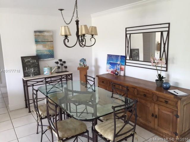 PALMS OF KEY BISCAYNE CON - Residential Lease