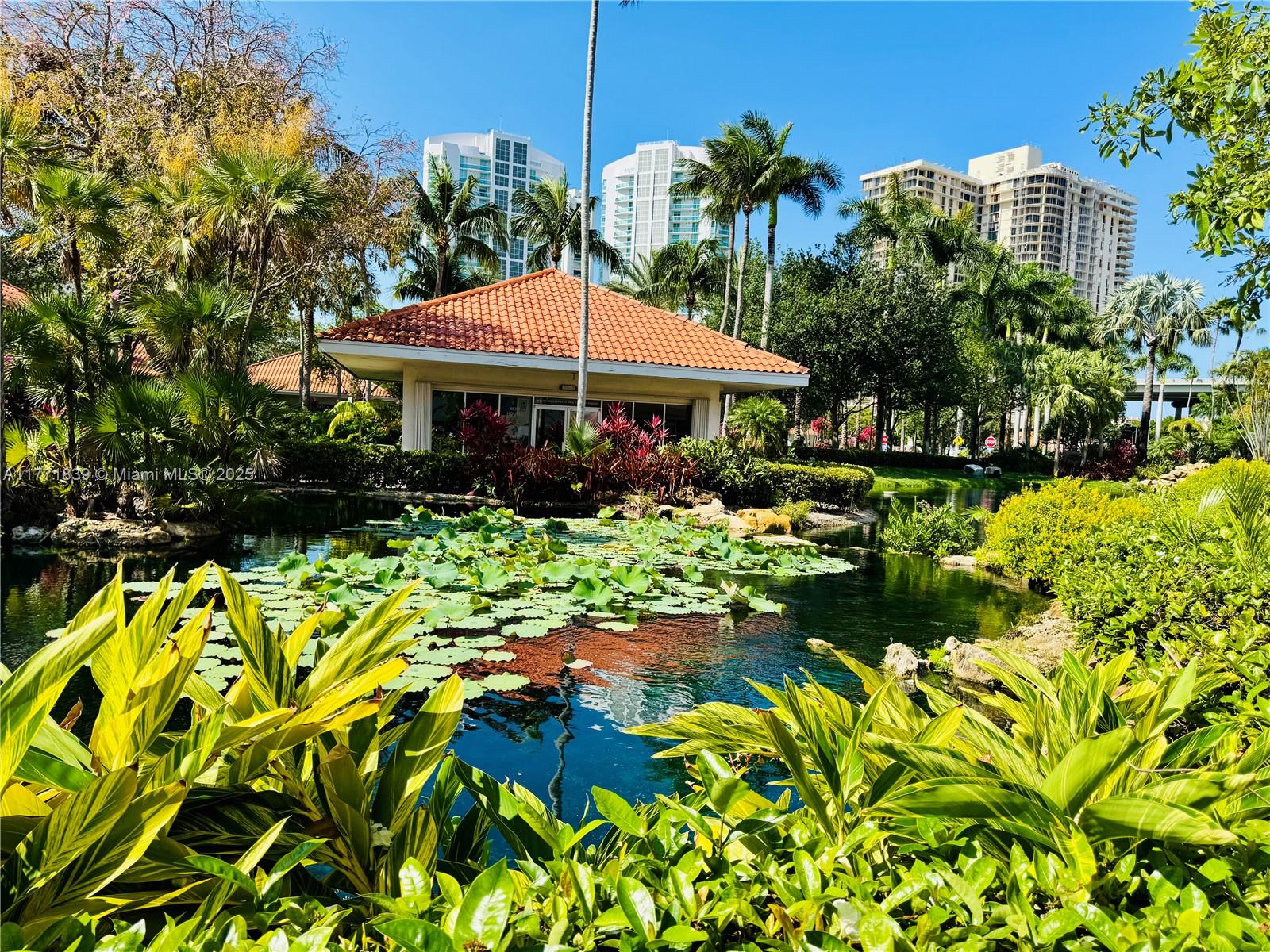 MYSTIC POINTE CONDO NO ON - Residential