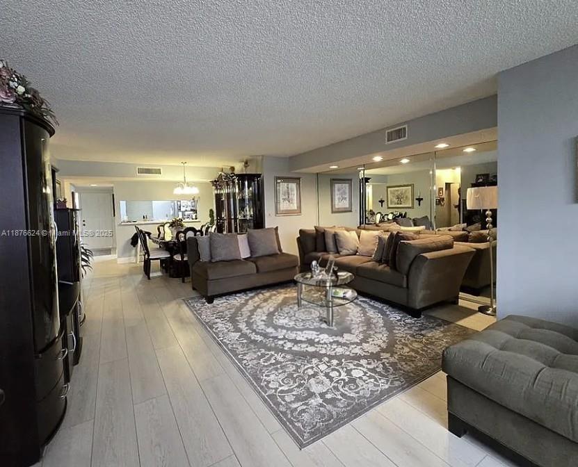 APPLEWOOD VILLAGE IV-A CO - Residential