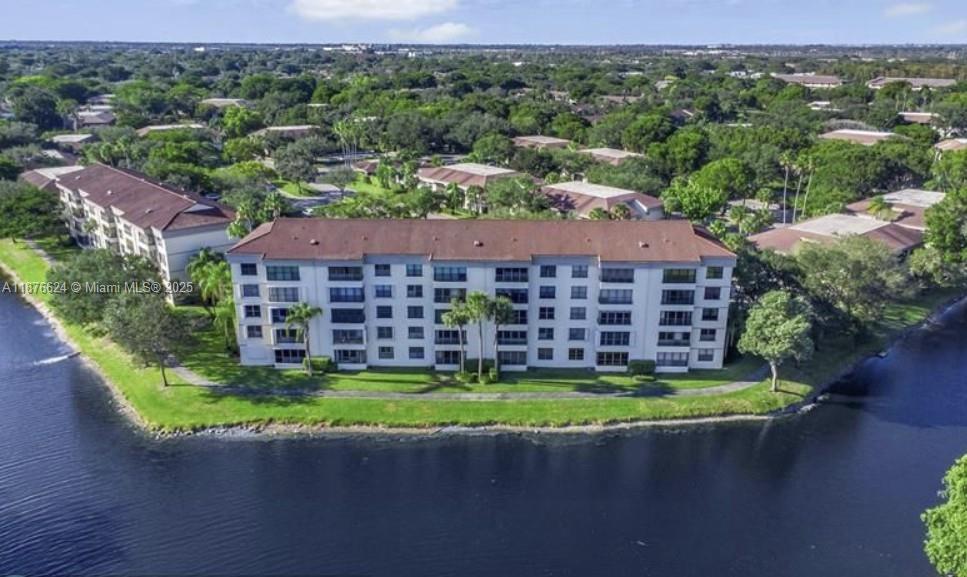 APPLEWOOD VILLAGE IV-A CO - Residential