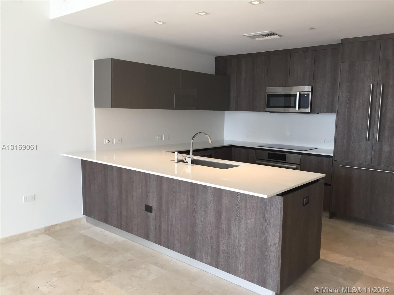 BRAND NEW NEVER LIVED IN 2BR/2.5BA RESIDENCE IN BCC. BEAUTIFUL VIEWS TO THE MIAMI RIVER & TO THE CITY. FLOW THRU GREY TILE FLOORING, FLOOR TO CEILING WINDOW, W/D WITH EXTRA CLOSET SPACE, 276 SF WRAP AROUND BALCONY, MODERN WHITE KITCHEN WITH BOSCH APPLIANCES, CUSTOM CLOSET IN MASTER BR, STONE WALL IN BATHS. BCC OFFERS 2 SWIMMING POOLS, BBQ GRILLS, CHILDREN'S PLAY AREA & FITNESS CENTER. WALK TO CASUAL/FINE DINING & SHOPPING. INTERNET & BASIC CABLE INCLD.