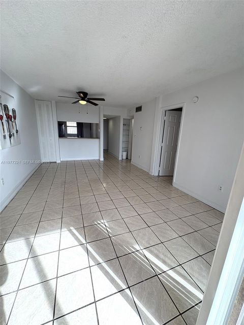 Photo of 19805 SW 114th Ave #315, Miami, FL 33157 (MLS # A11977221)