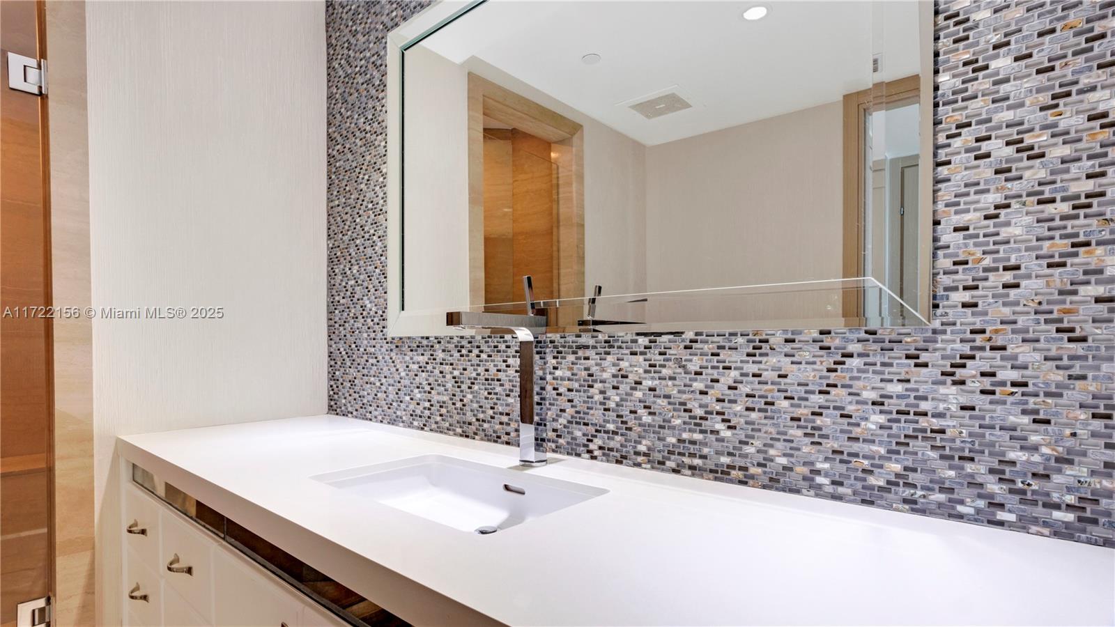 TURNBERRY OCEAN COLONY SO - Residential