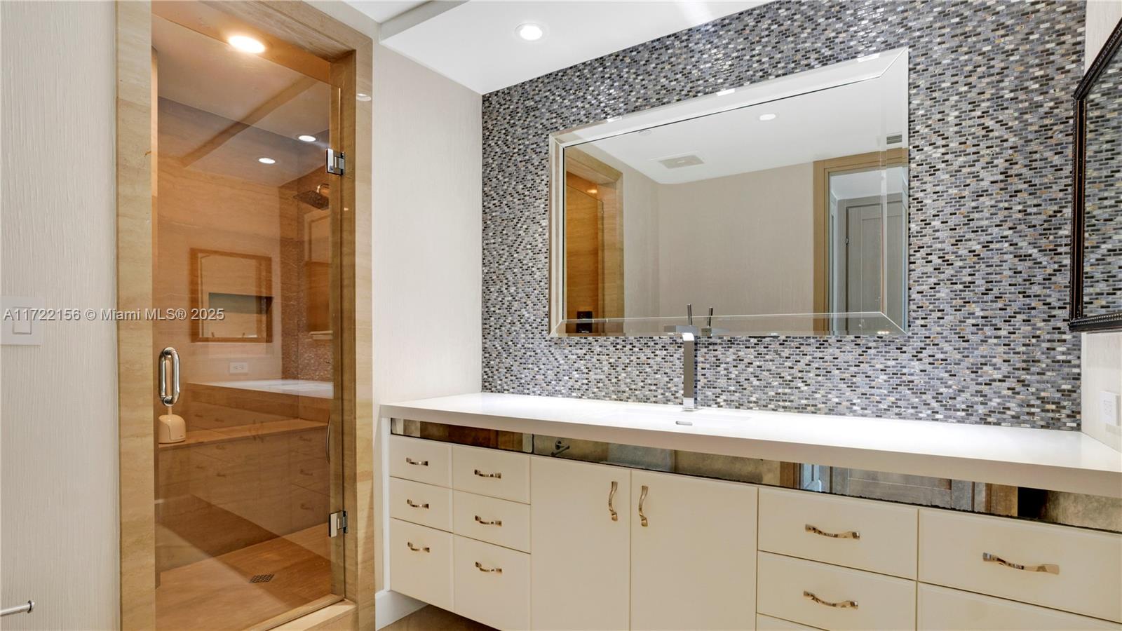 TURNBERRY OCEAN COLONY SO - Residential