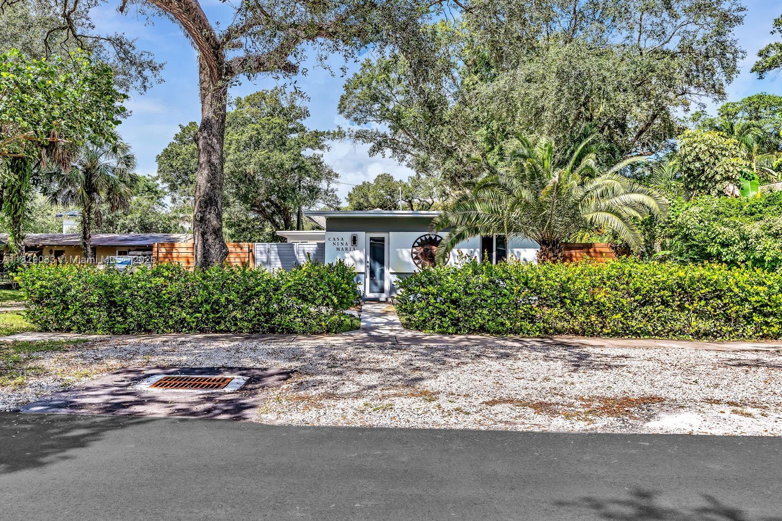 1517 SW 25th St 1