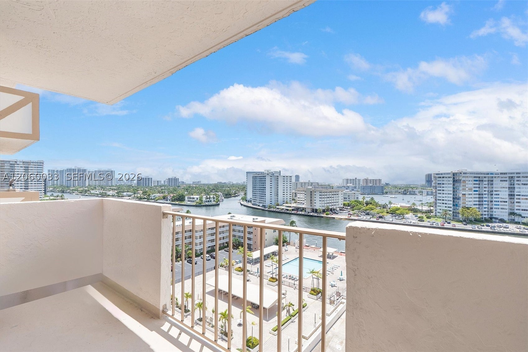 1865 S Ocean Dr 11J