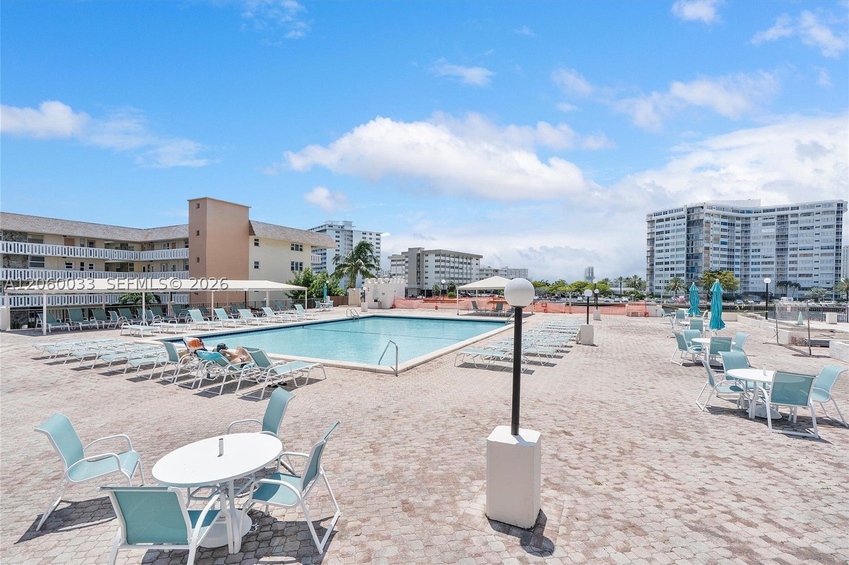 1865 S Ocean Dr 11J