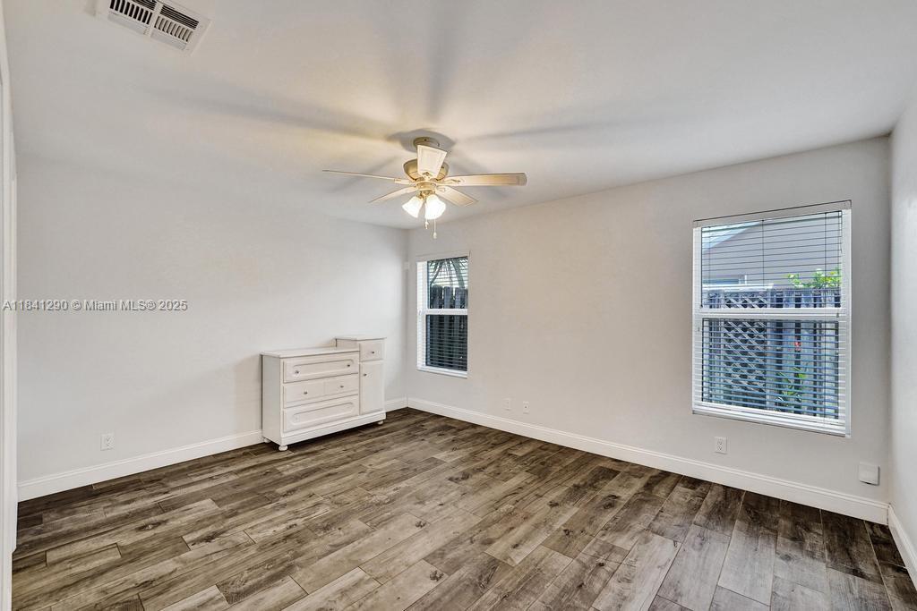 FOREST RIDGE CLUSTER HOME - Residential