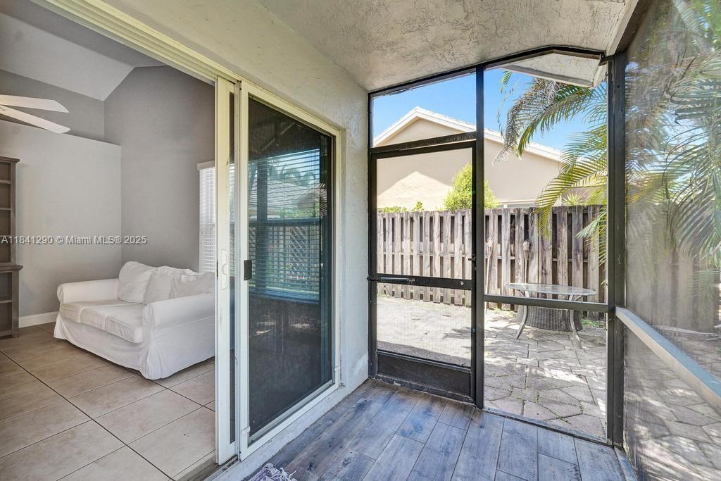 FOREST RIDGE CLUSTER HOME - Residential