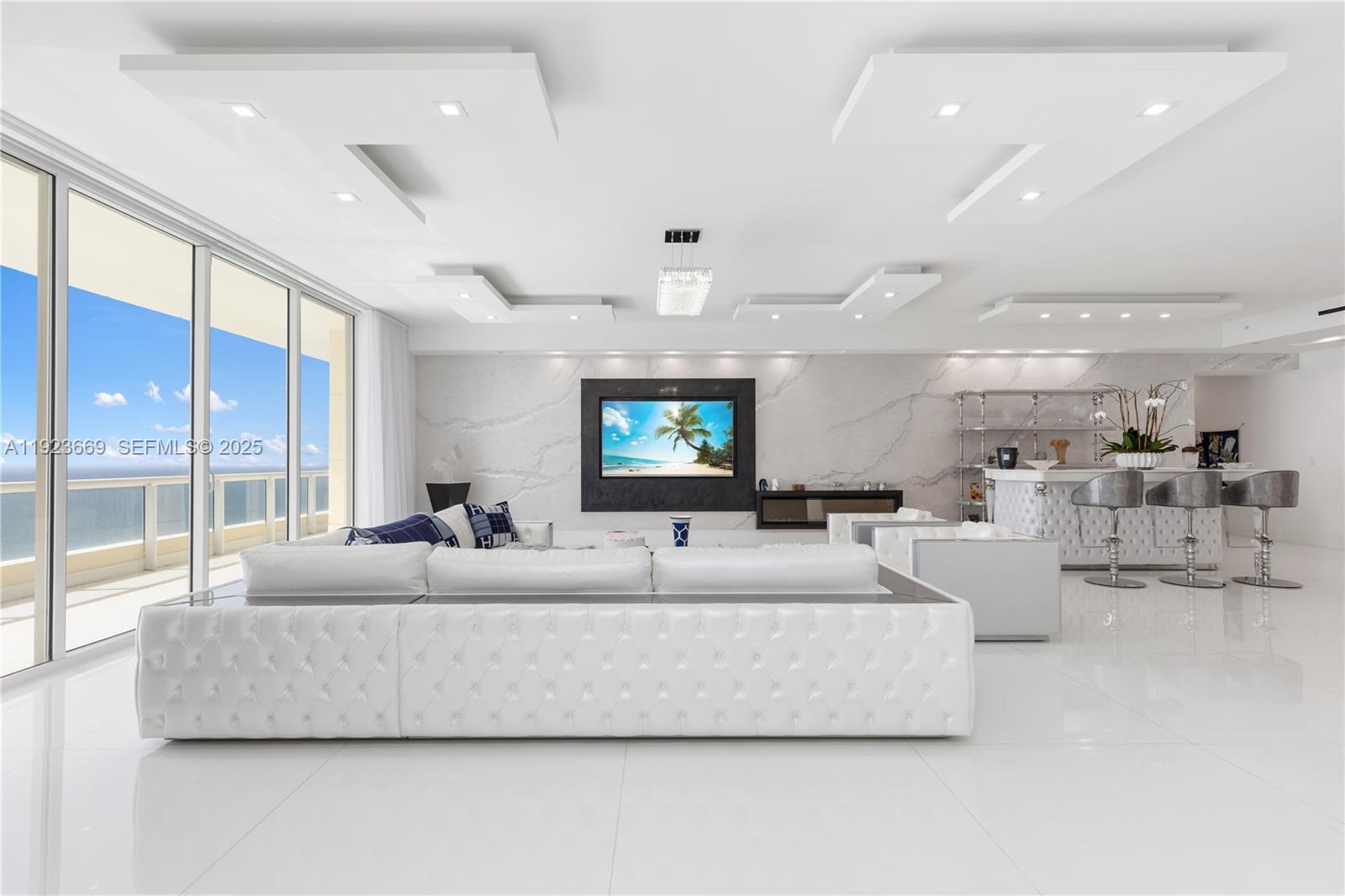 ACQUALINA OCEAN RESIDENCE - Residential