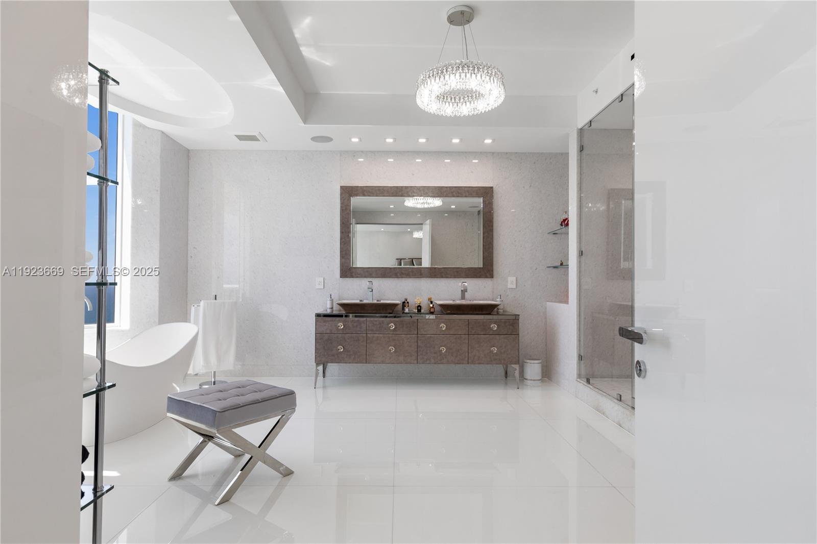 ACQUALINA OCEAN RESIDENCE - Residential