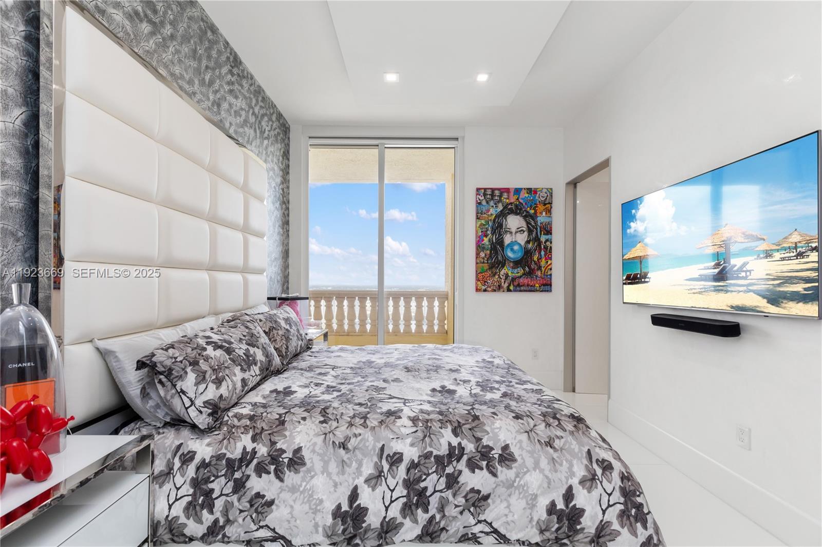 ACQUALINA OCEAN RESIDENCE - Residential