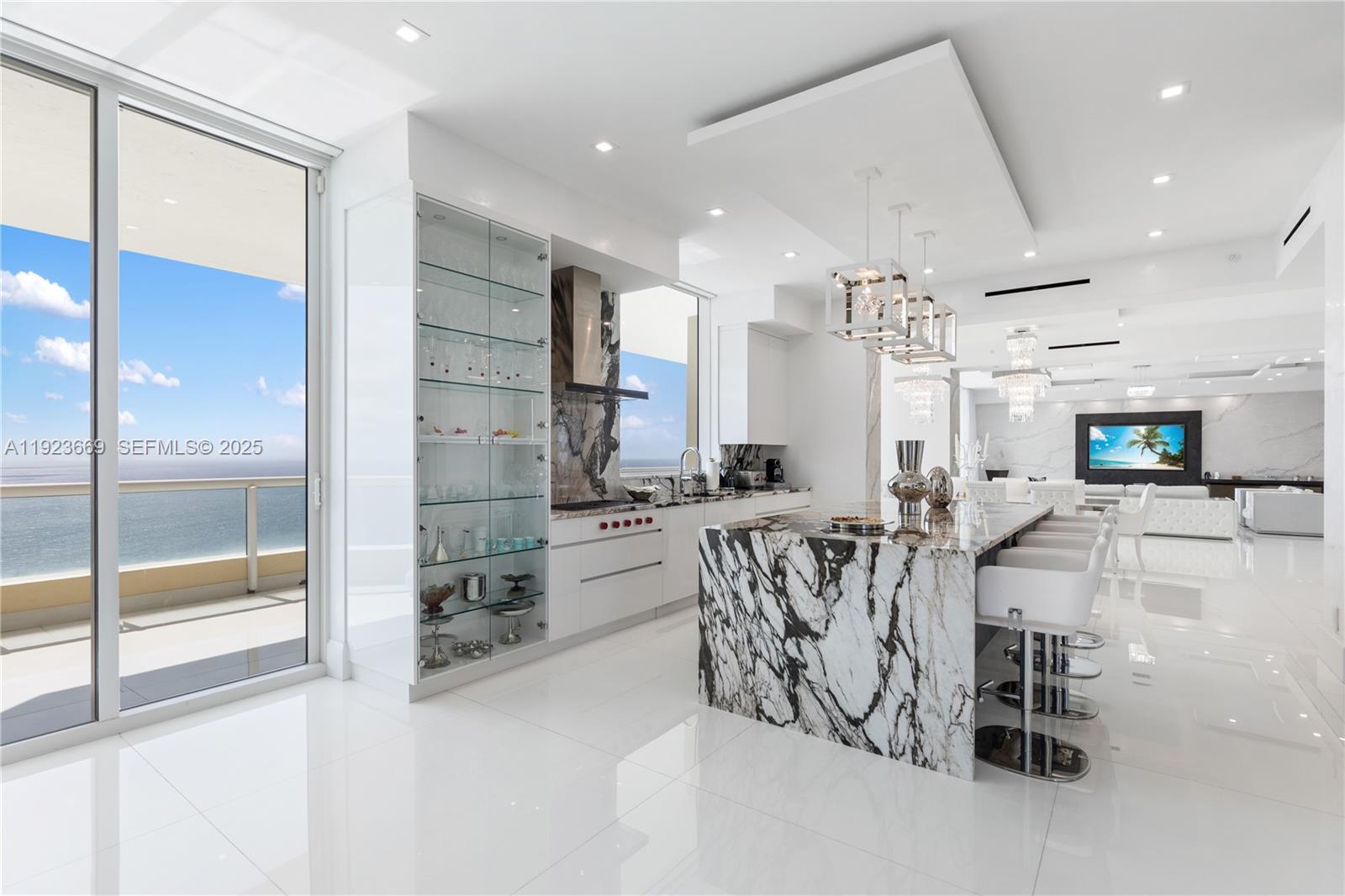 ACQUALINA OCEAN RESIDENCE - Residential