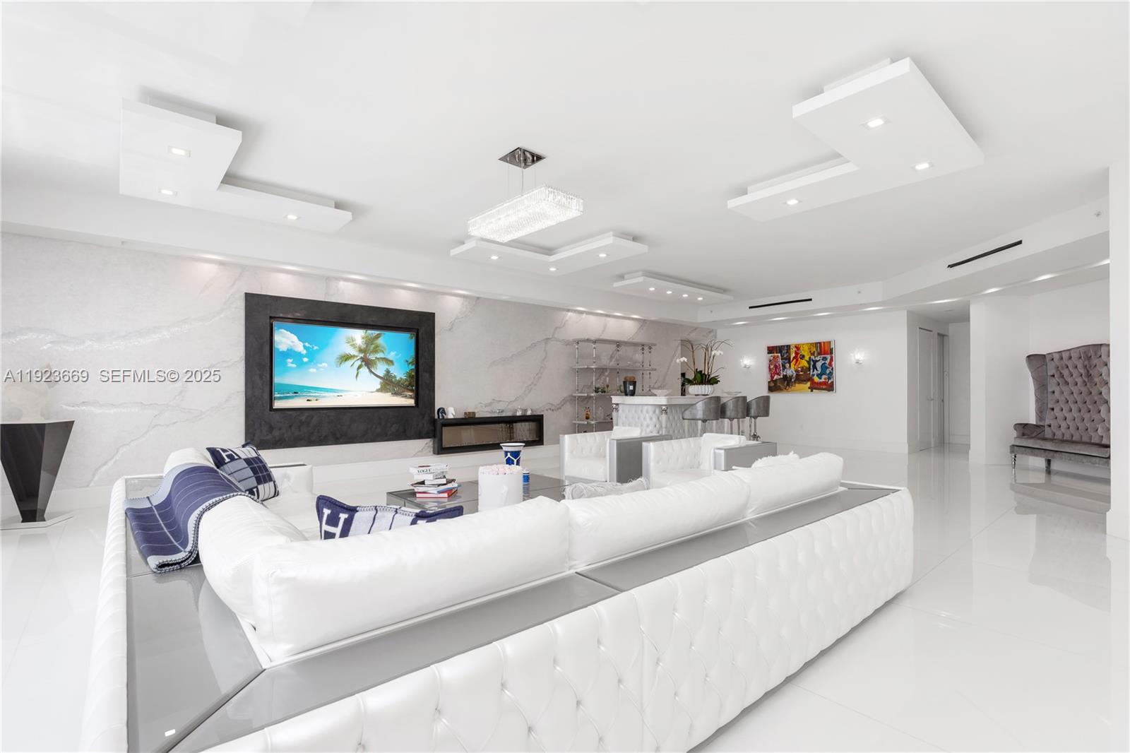 ACQUALINA OCEAN RESIDENCE - Residential