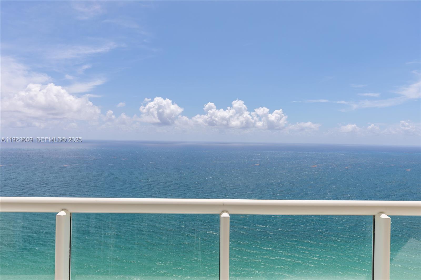 ACQUALINA OCEAN RESIDENCE - Residential